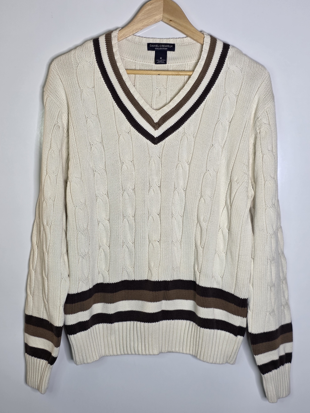 Daniel Cremieux Men’s Cream Cable-Knit V-Neck Sweater with Brown Stripes Medium